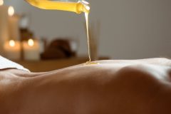 massage huiles chaudes